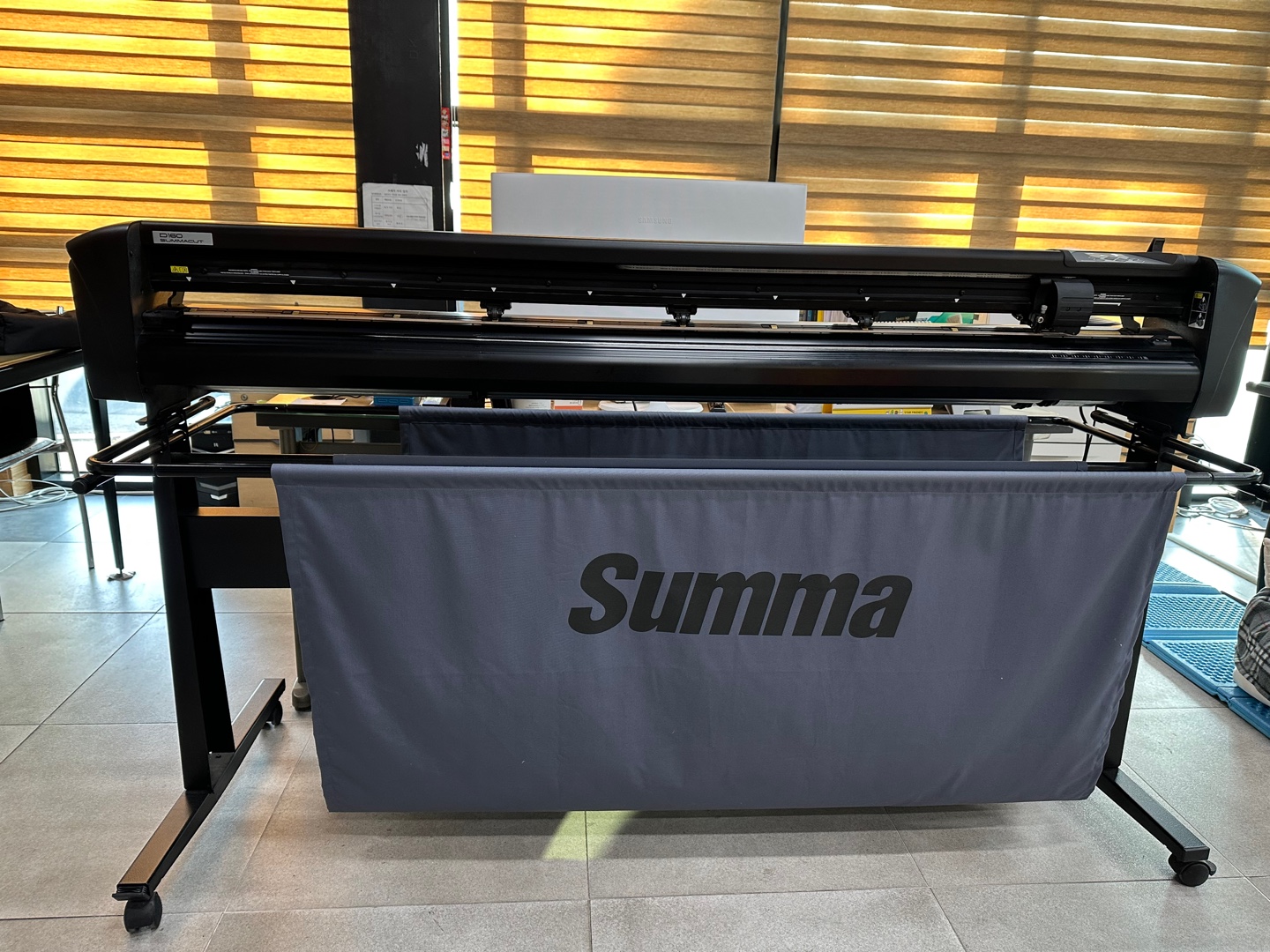 Sheet Cutting Machine